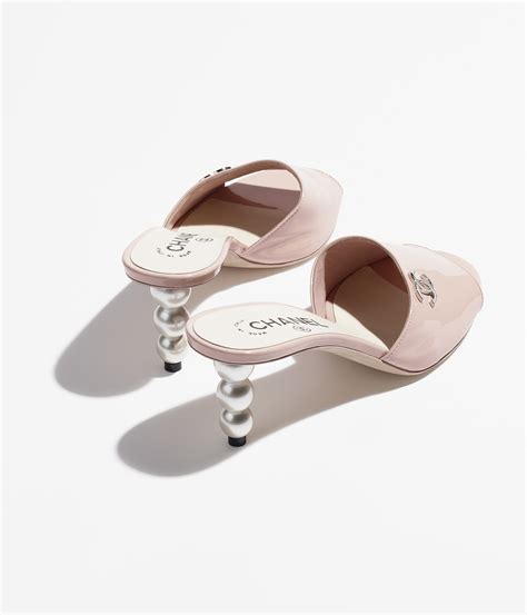 chanel pearl mule